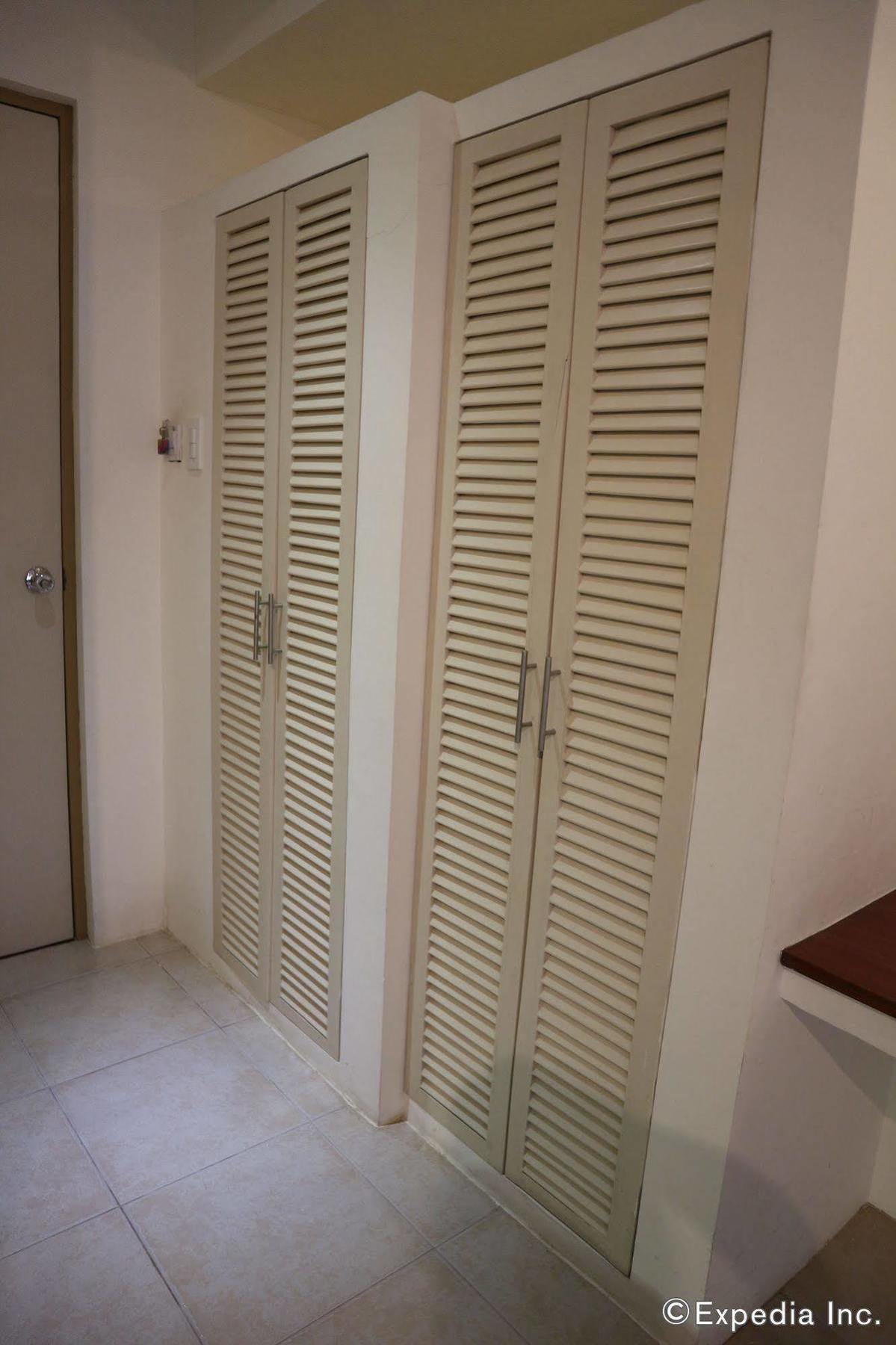 Signature Boracay South Hotel