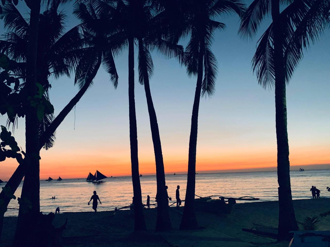 Signature Boracay South